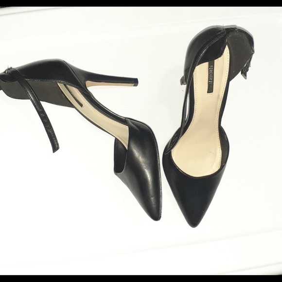 Forever 21 Black Faux Leather Ankle Strap heels - Picture 2 of 11